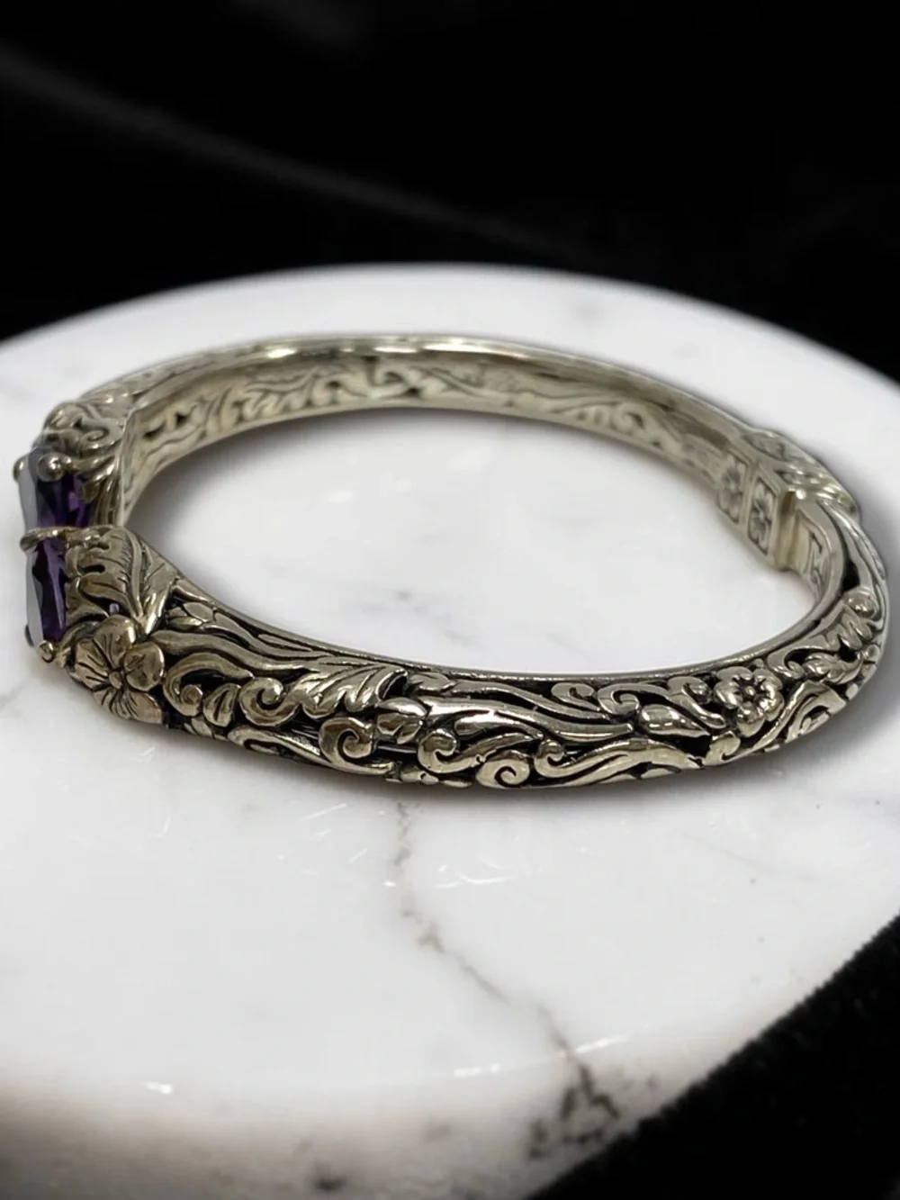 Estate Embossed Sterling Silver 925 Amethyst Cuff Hinged Bangle Bracelet! - Picture 12 of 16
